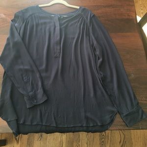 GAP NWT Navy Flowy Top Women’s XL